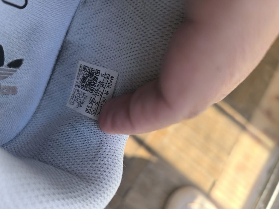Tênis adidas criança