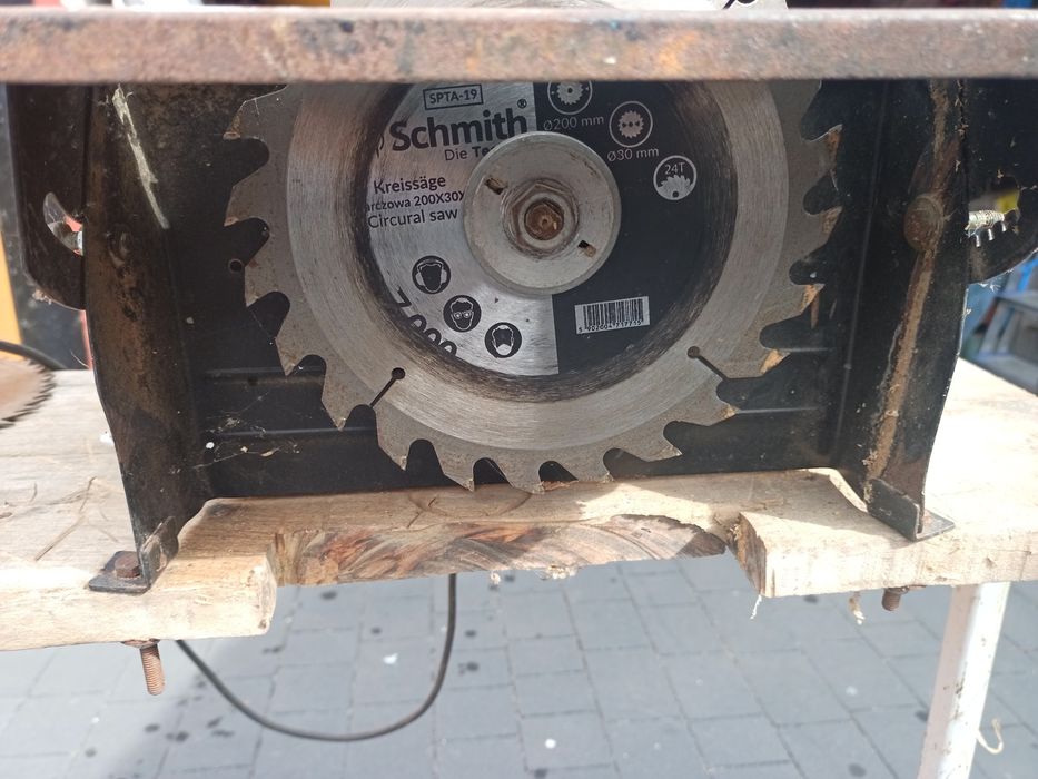 Piła stołowa 220v+dodatkowa tarcza.