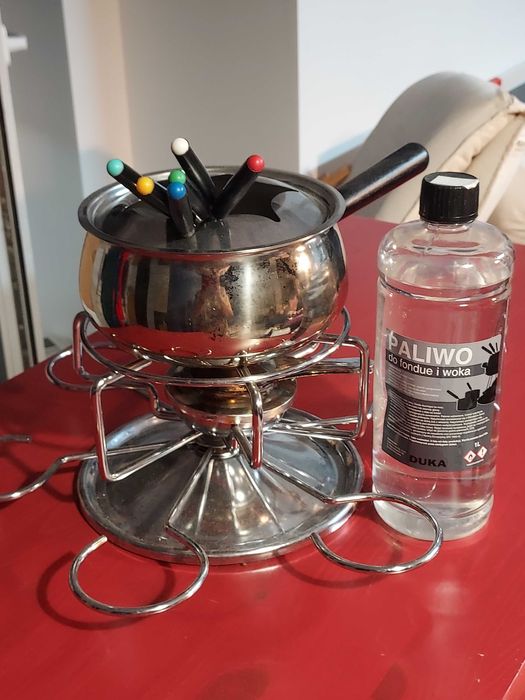 Fondue stalowe z karuzelą