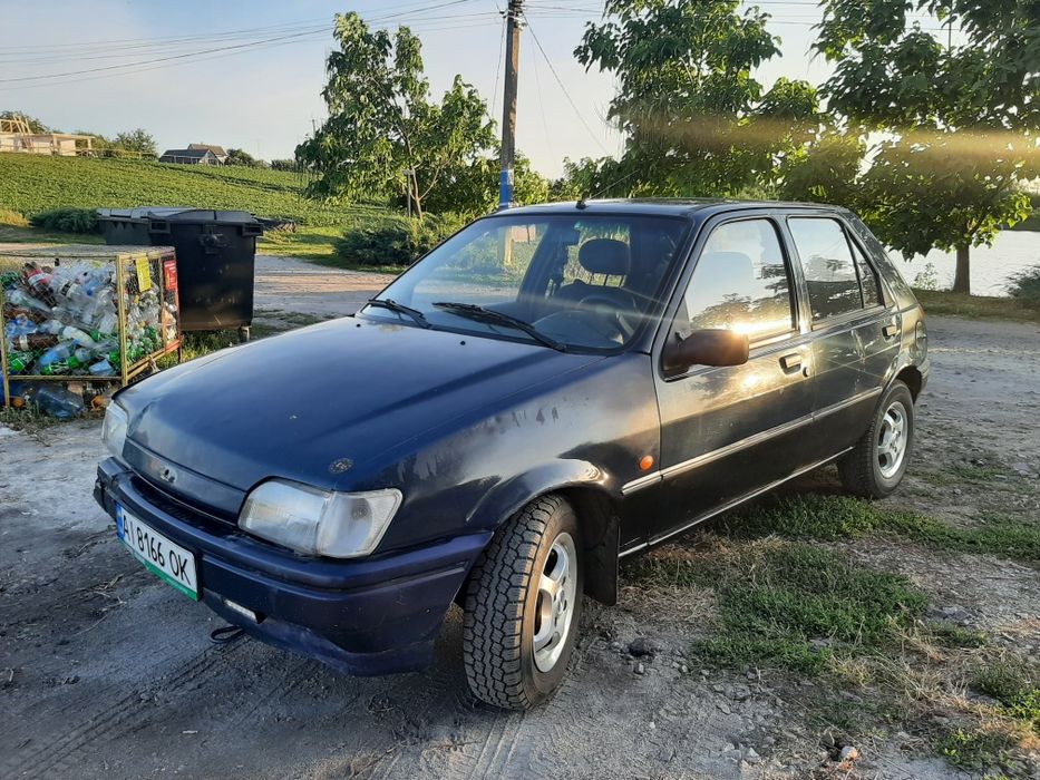 Продам ford fiesta mk3 бензин