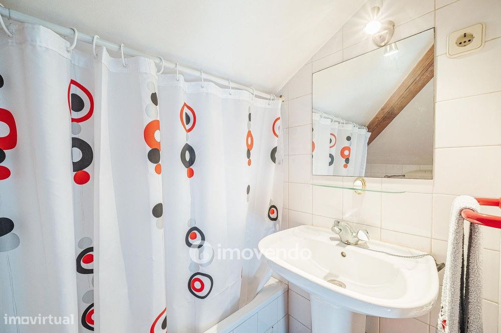 Apartamento T3 Duplex, com muita luz natural, no centro de Lisboa