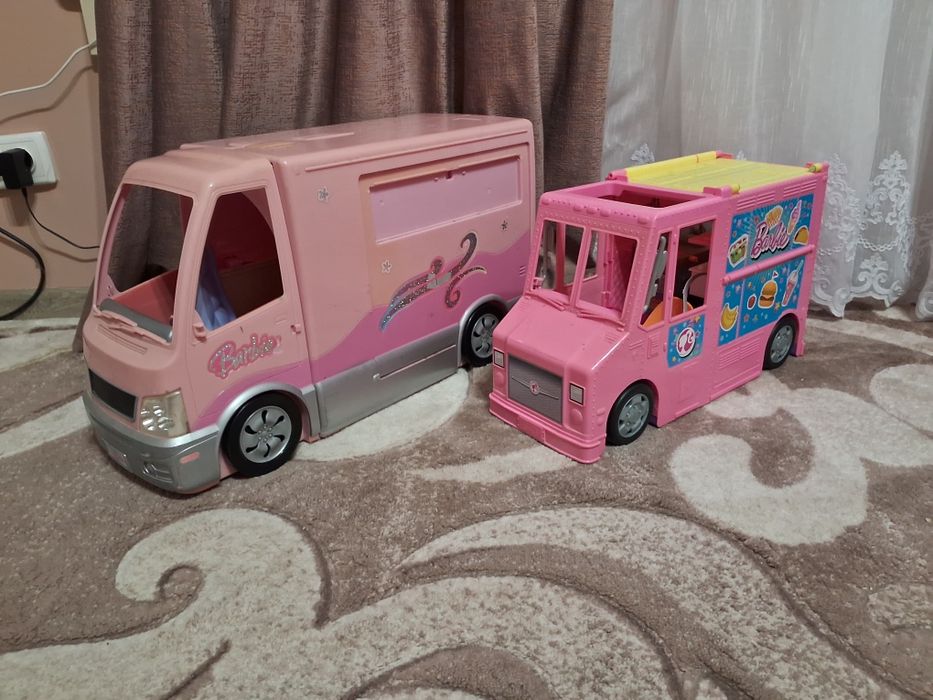 Набір із 2 дитячих машинок Barbie
