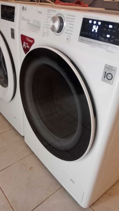 Máquina de lavar roupa LG 12 kg