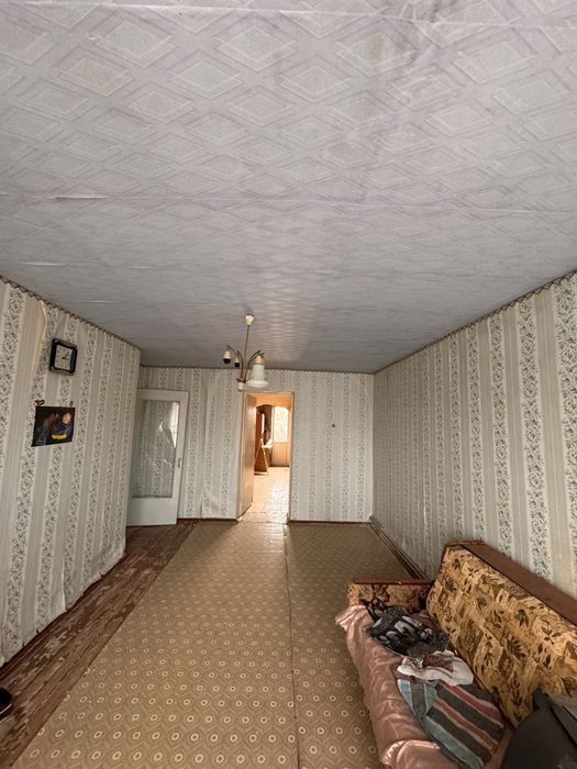 Продам 3кімнатну квартиру під ремонт! Газове опалення TotokM