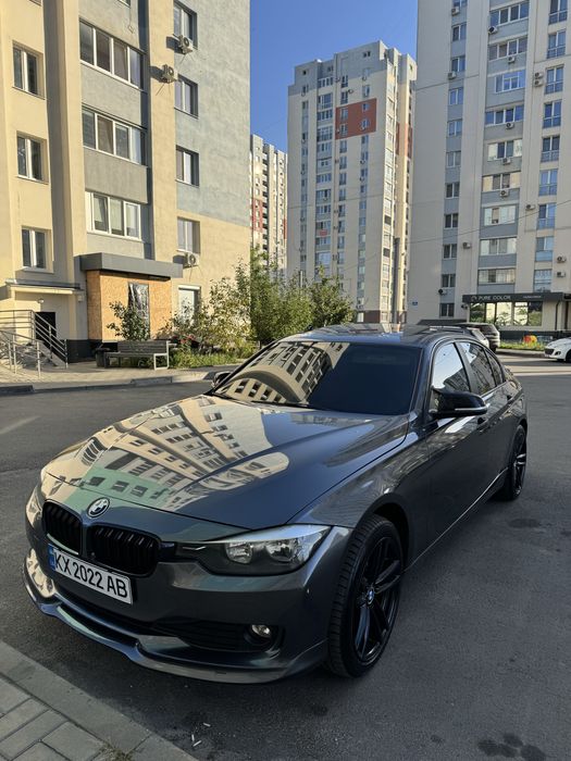 BMW F30 2014 год 2.0 twinturbo