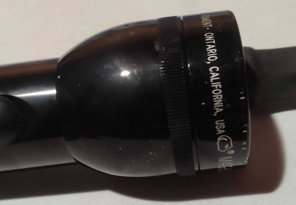 Ліхтарик поліцейського американський