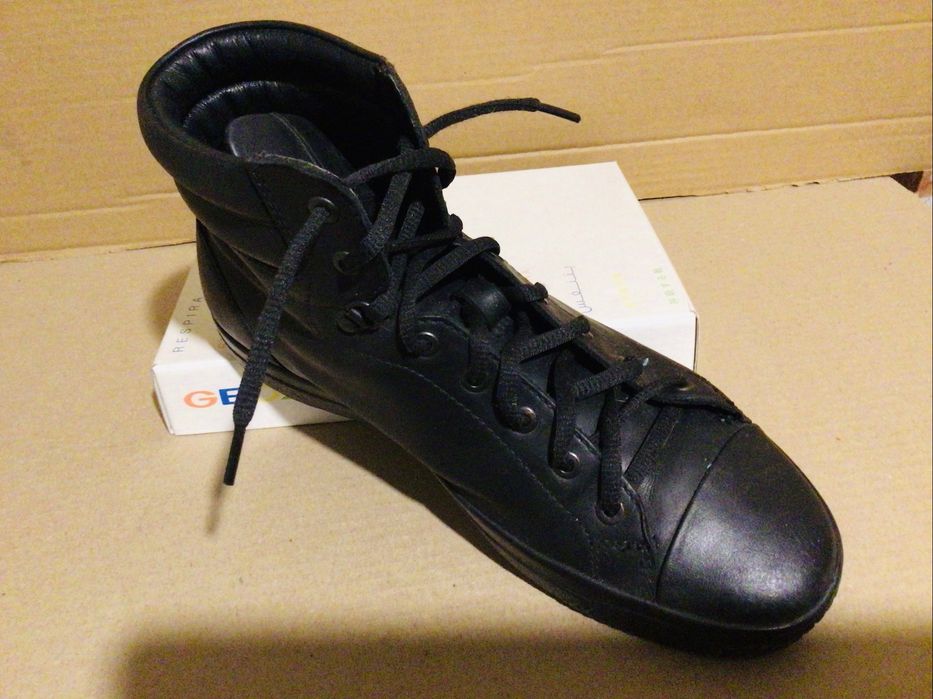 ботинки черные stеpter . 500 грн;  ботинки  экко р 41  600 грн