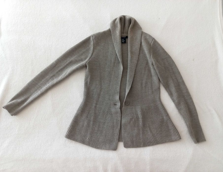 Sweter r. XS jasnobrązowy