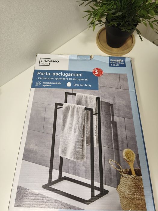Suporte toalhas novo em ferro