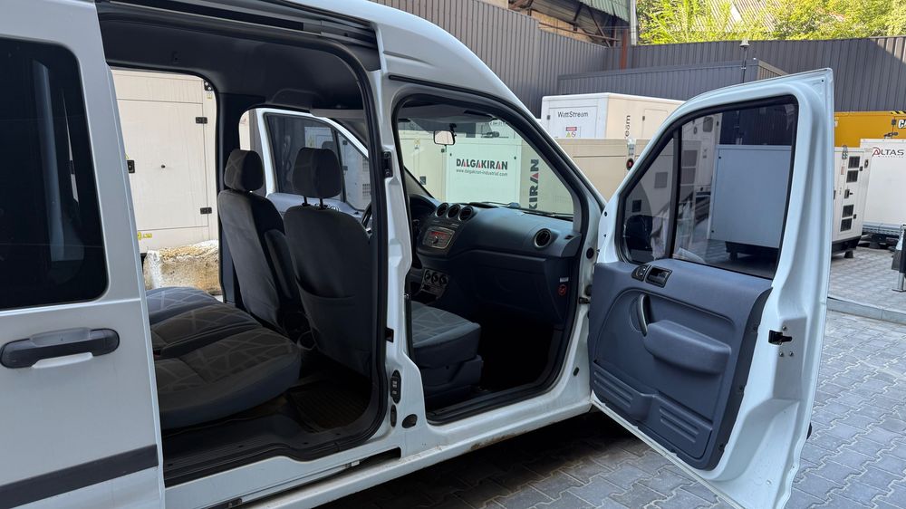 Продажа авто Ford CONNEKT 2011