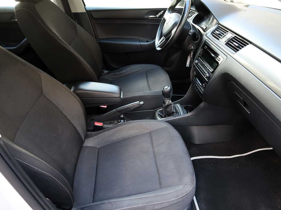 Skoda Rapid Spaceback 1.2 TSI, nacional, de 2015
