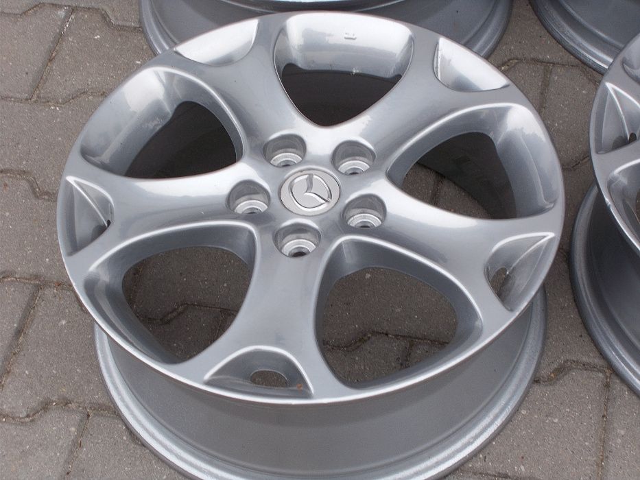 Felgi aluminiowe 5x114,3 6,5Jx17 ET 52,5 Mazda CX3