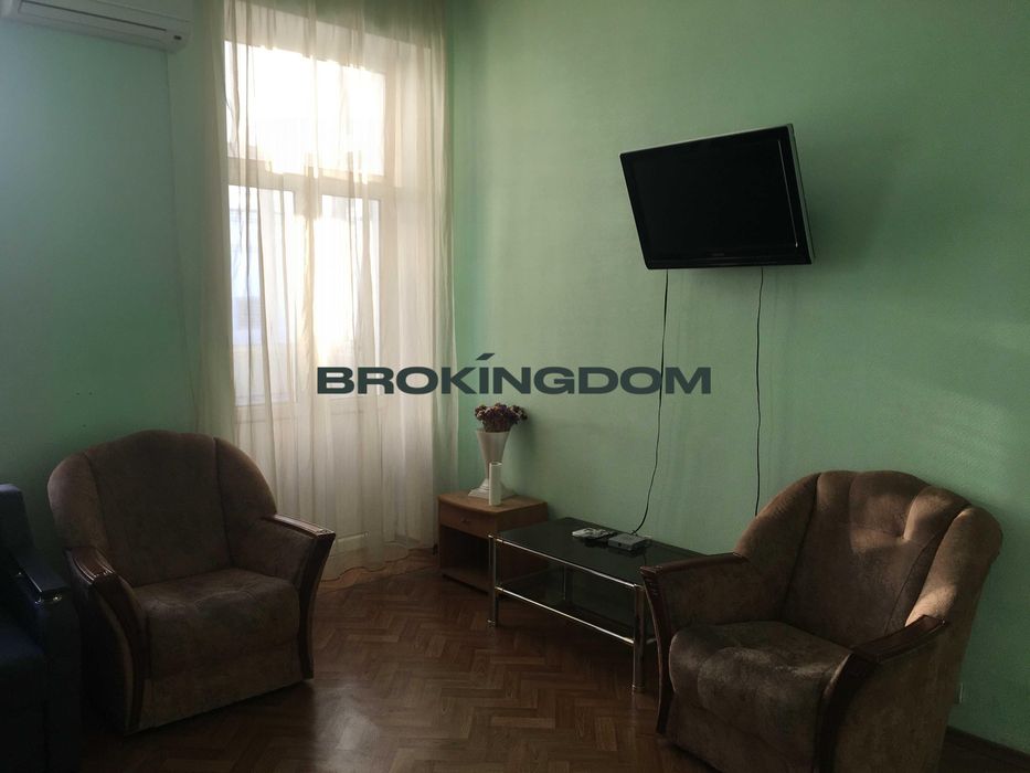 Продаж 1-кімн. кв. вул. Євгена Чикаленка (Пушкінській) 36-Б