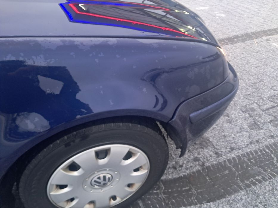 Błotnik prawy VW BORA LB5N