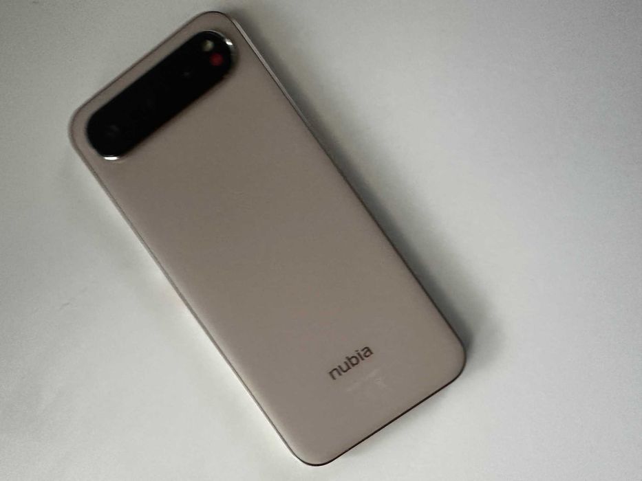 Nubia Air Titanium Desert
