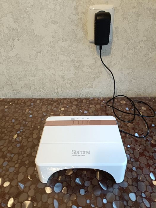 Лампа для гель лака