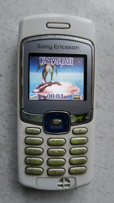 Sony Ericsson телефон рабочий