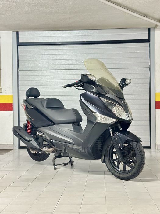 SYM GTS 300 de 2013 - Estimada