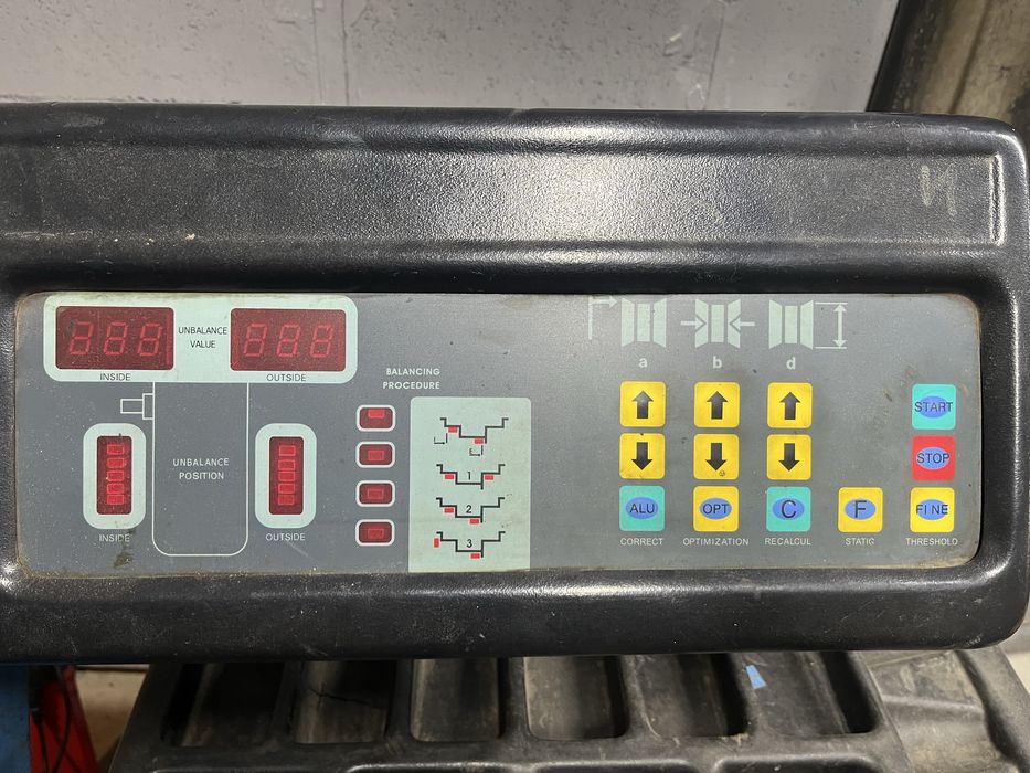 Продам, станок для балансування колес