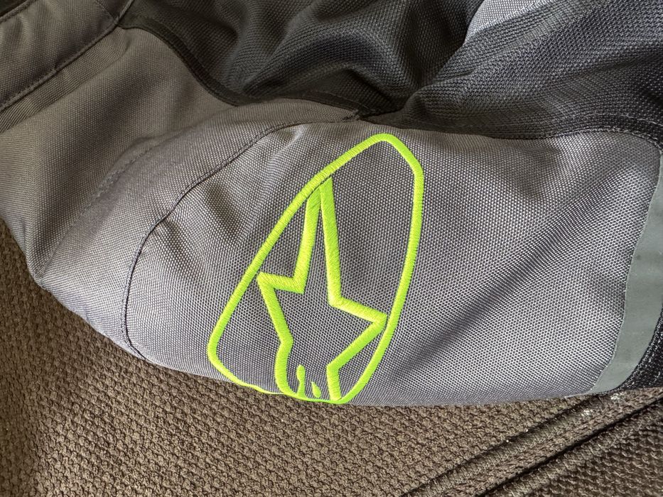 Casaco ALPINESTARS XXL- usado poucas vezes