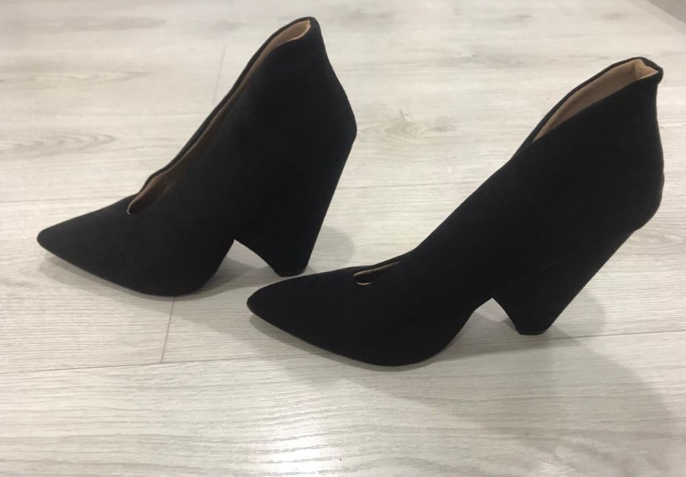 Туфлі лодочки замш