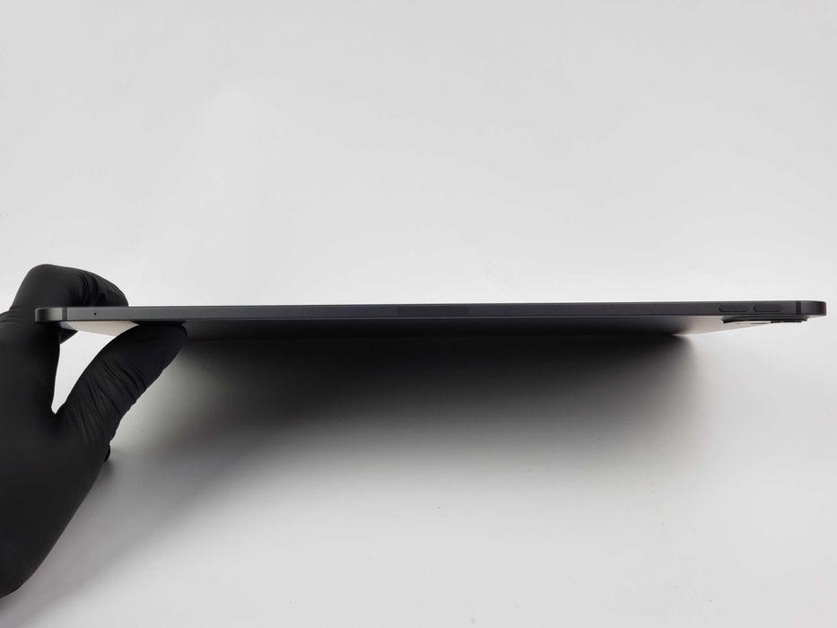 iPad Pro 13 2024 M4 Space Black 1TB Nano Texture LTE 35 ЦИКЛИ