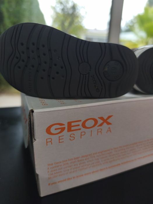 Botas Geox tamanho 19