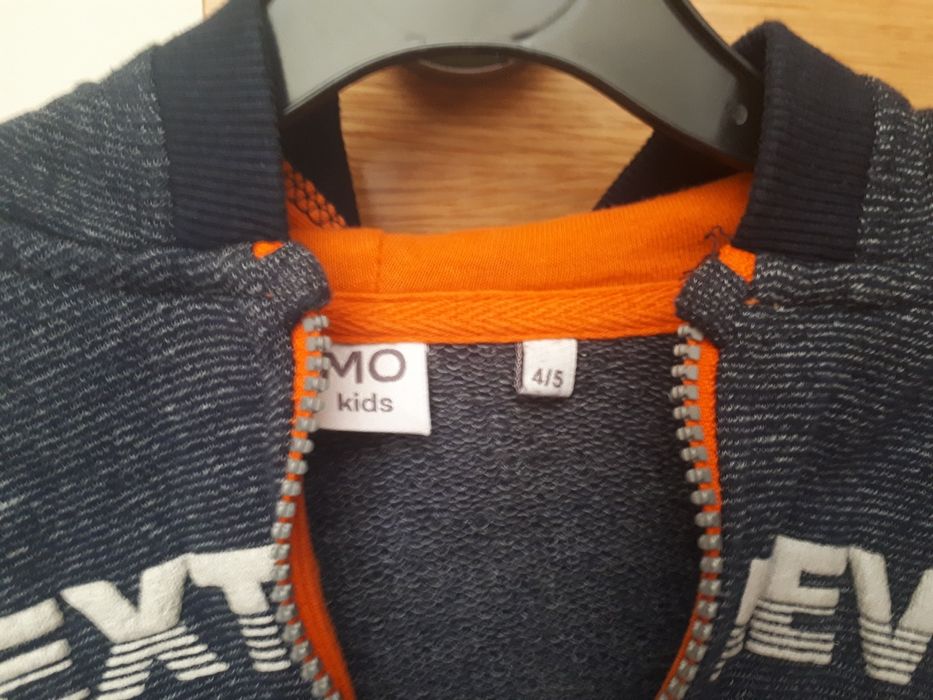 Casaco menino tamanho 4/5 anos