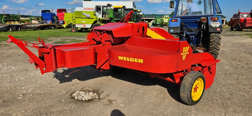 Прес підбирач тюкопрес Welger 12