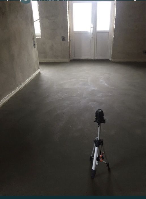 Стяжка підлоги. Напівсуха стяжка