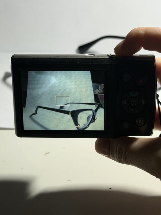 Canon ixus 177/Elph 180