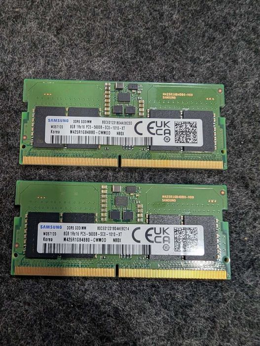 Memoria RAM Samsung 16GB Kit (8 X 2) DDR5-5600mhz SODIMM