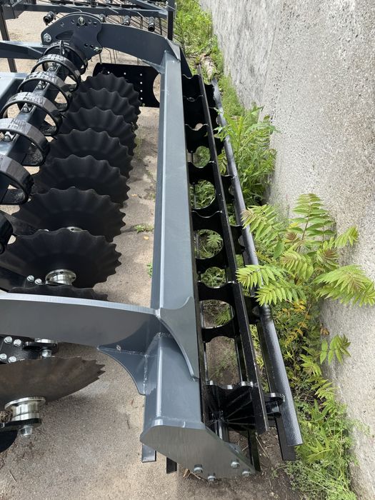 Дискова борона навісна  БДН 2,4