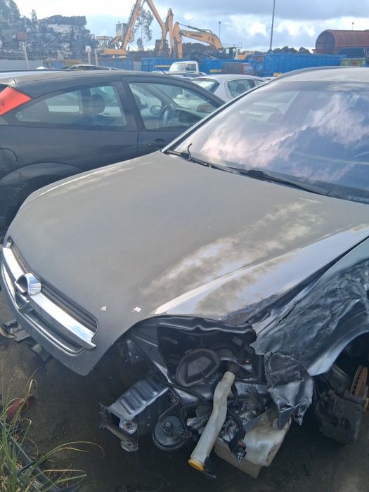 Opel vectra para peças