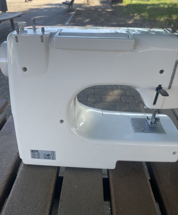 Maquina de costura Alfa 530