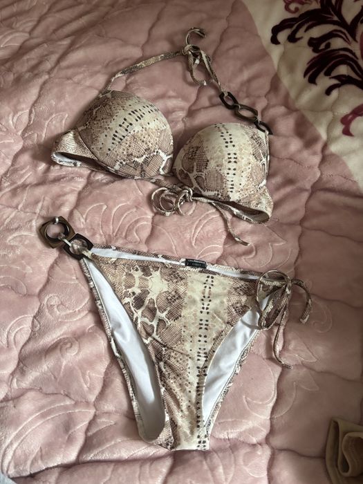 Куральник зміїний принт м розмір