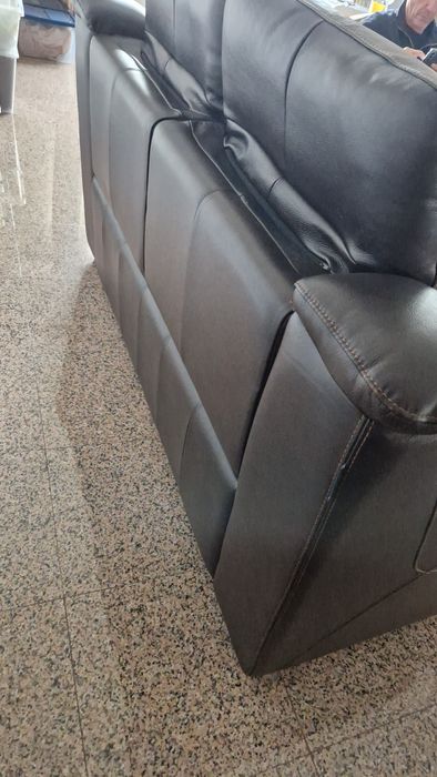 Sofa de pele extensível Chateaux d'Ax -  Preço Negociáv