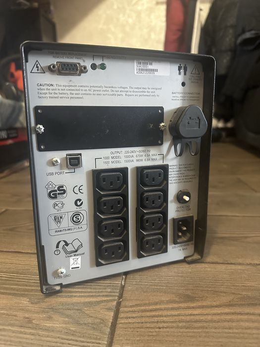 Безперебойник переобразователь 24v 220v ДБЖ APC Smart-UPS 1000