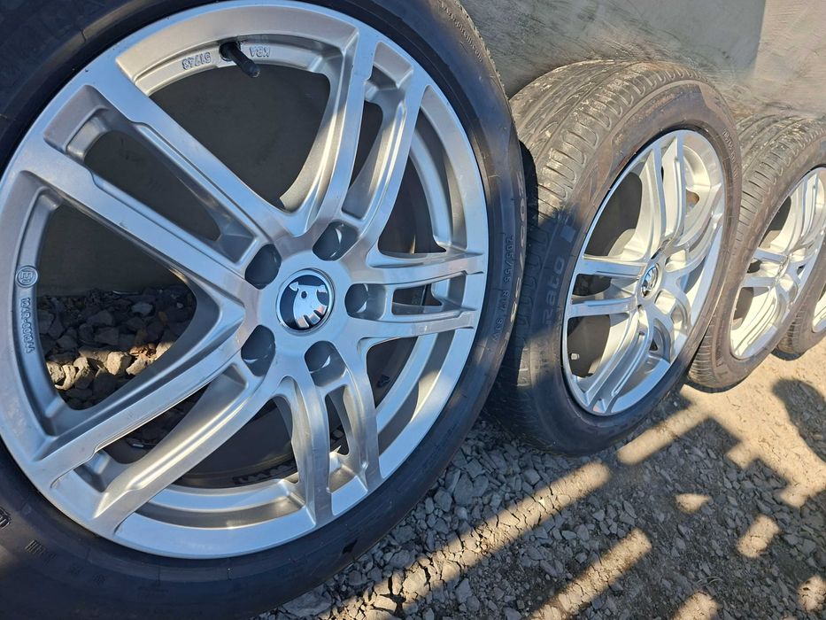 [K30] KOŁA LETNIE,ALUFELGI 17'' 5x112 SKODA Octavia III,IV+205/55R17.