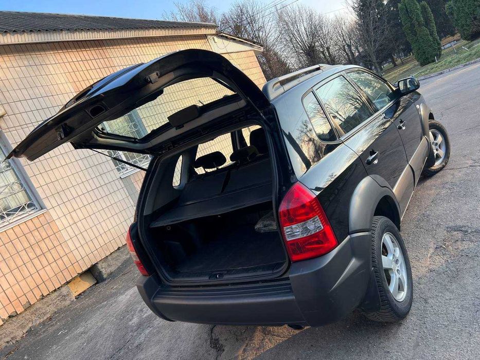 Продаю Hyundai Tucson 2008