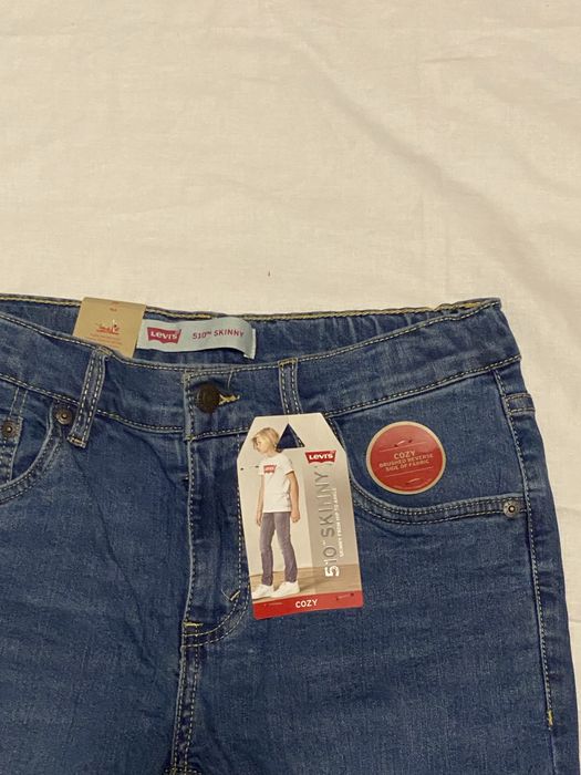 Нові Джинси Levis - S