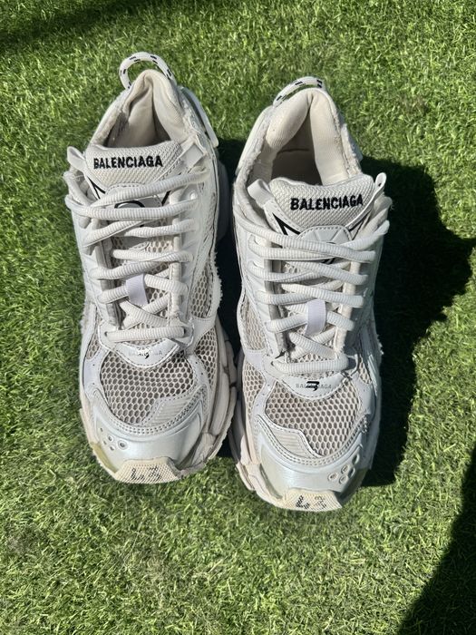 Balenciaga runner