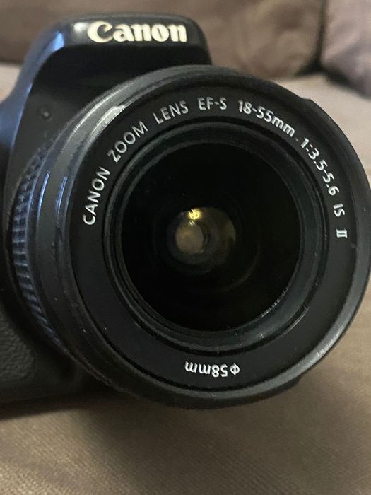 Повний комплект Canon 600D