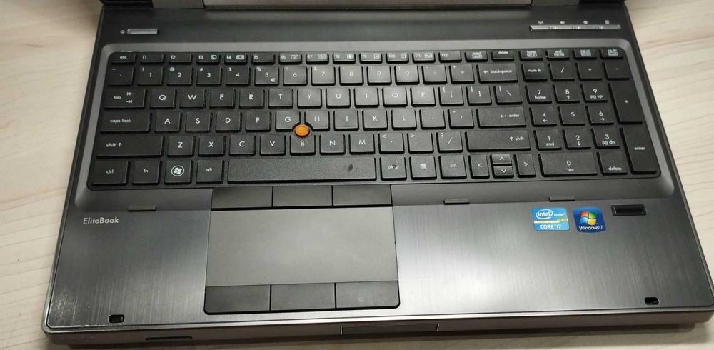 15.6 HP EliteBook 8560w Core i7 2820QM DDR3 8Gb, 500Gb nvidia 1000M