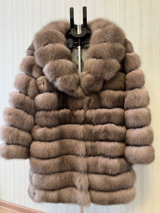 Шуба із песця, довжина 90 см, одягалася два рази, L-XL