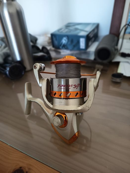 Carreto pesca spinning ou surfcasting ligeiro