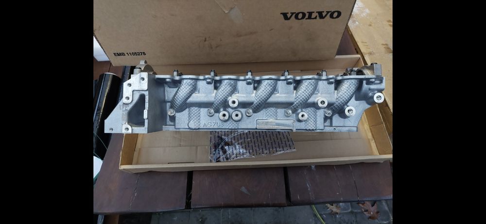Głowica Nowa 314.014.66 002 kompletna wałki  VOLVO XC60 V60 V70 XC70