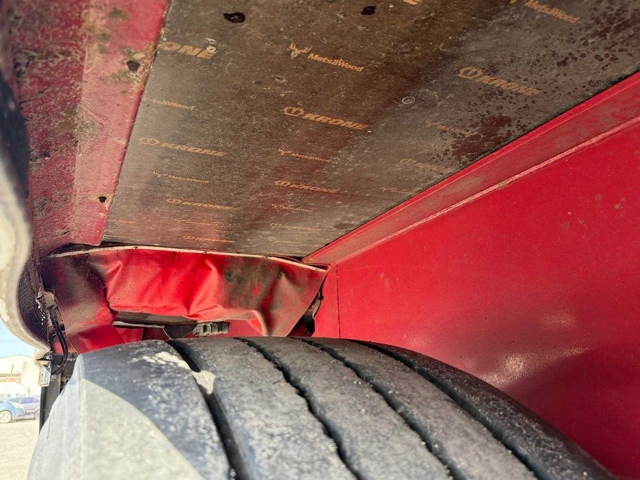 Krone SD 2016 Напівпричіп бортовий тентований