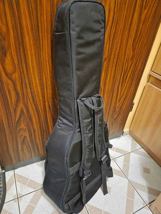 Gitara klasyczna ECHO C36 z grubym futerałem marki Quena 500