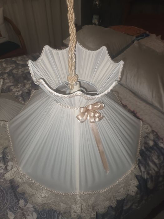 Candeeiros de mesinha e teto